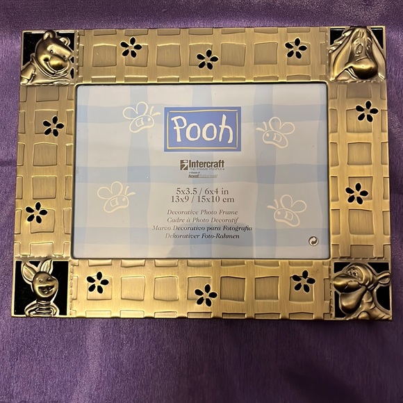 Pooh Photo Frame 5x3.5 - Picture 1 of 3